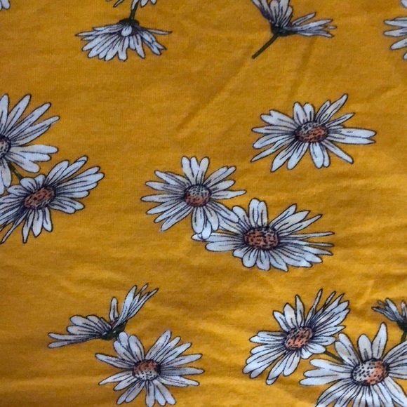 Mustard yellow daisy off the shoulder top - Picture 2 of 2